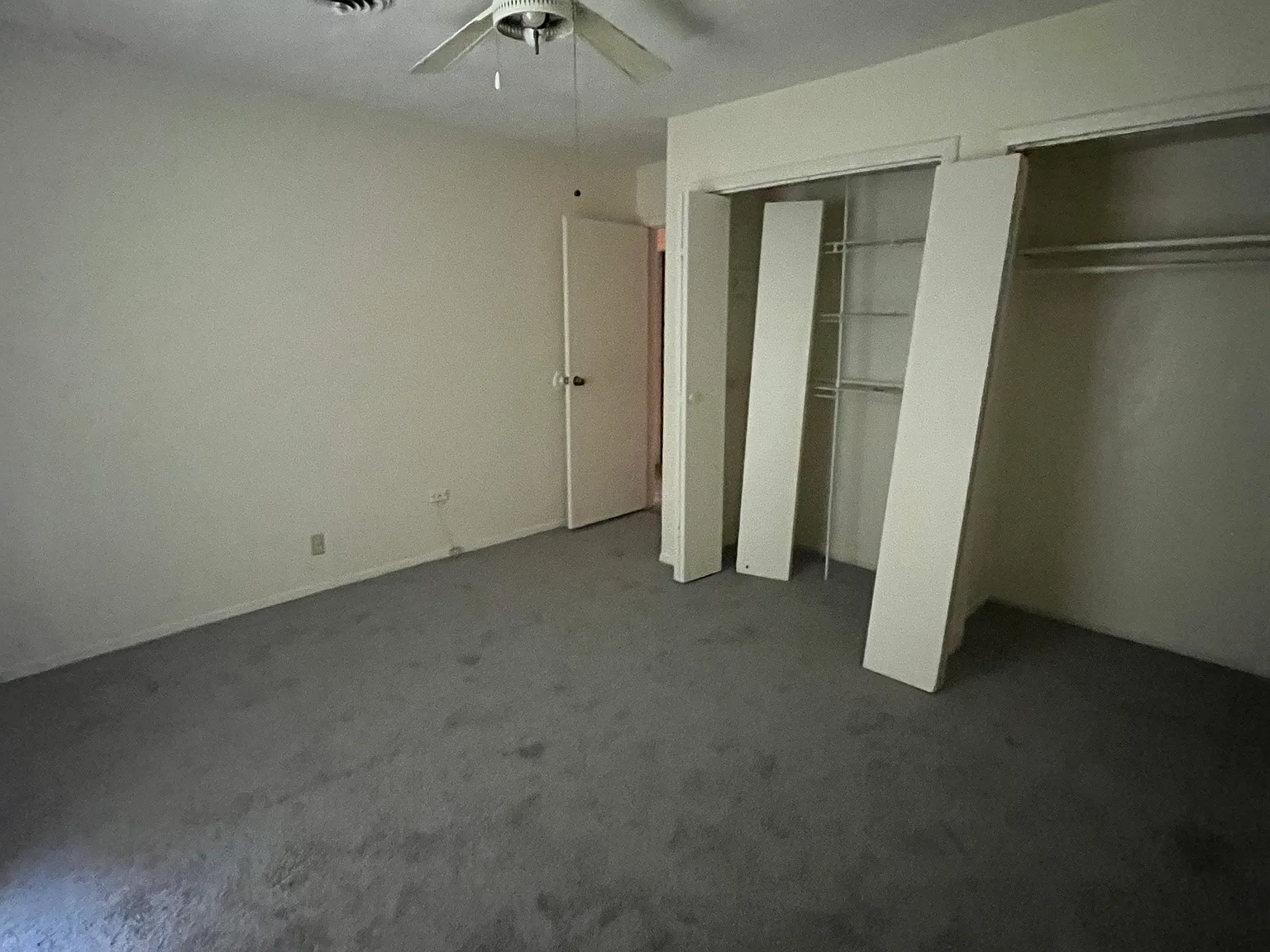 810 Sheppard Way — Photo 2