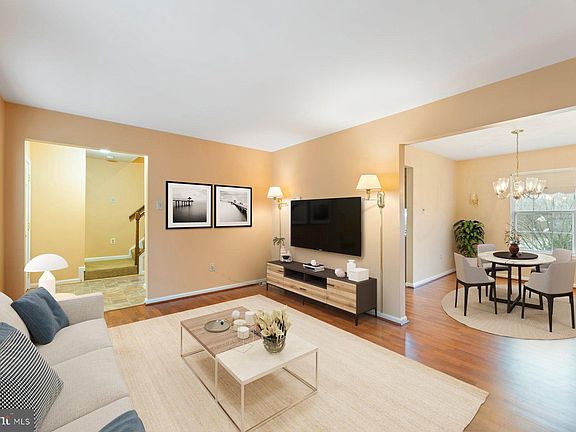 4th image of 20812 Amber Hill Ct