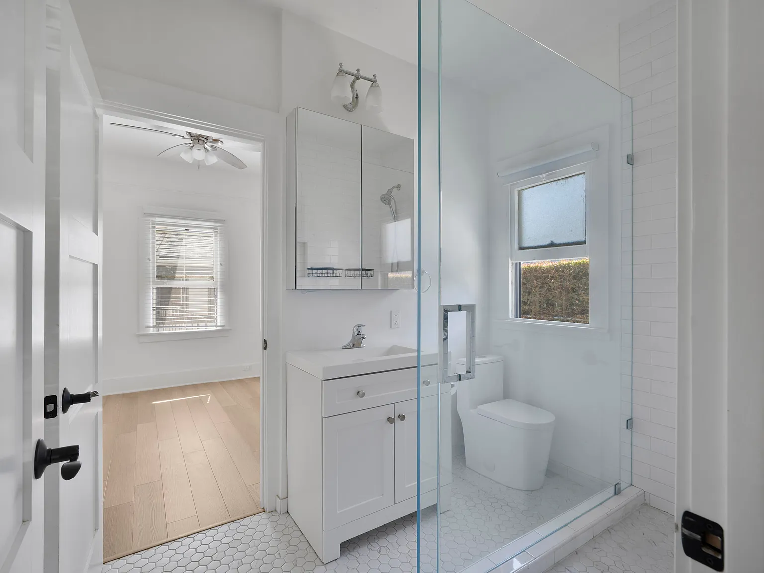 1313 Castillo St — Photo 4
