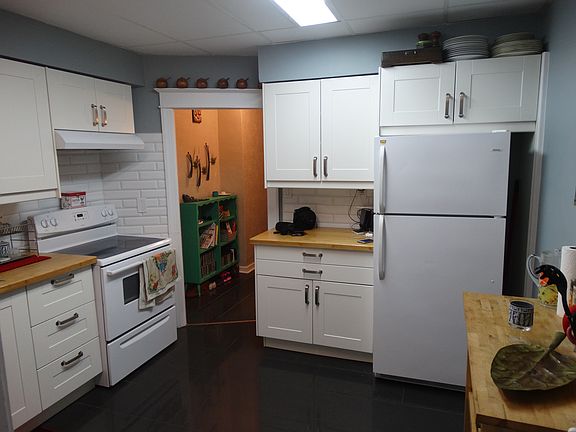 5th image of 73 Barnesdale Blvd #1