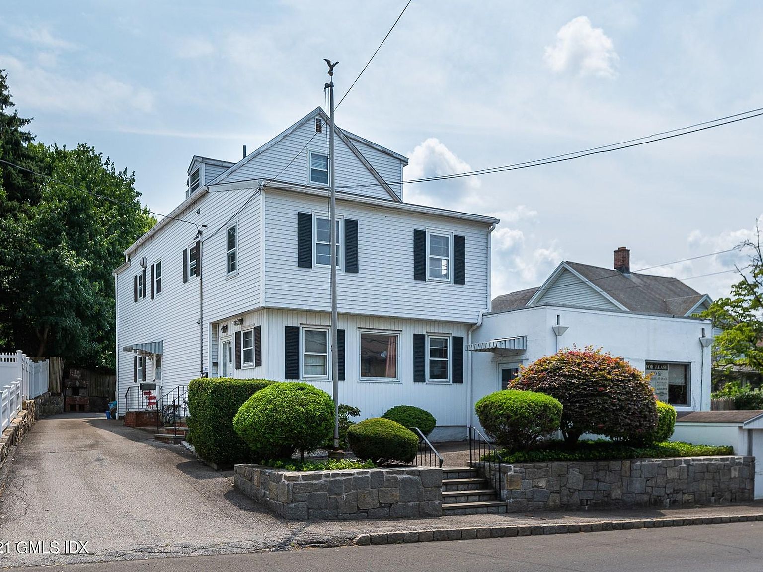 41 Valley Rd, Cos Cob, CT 06807 Zillow