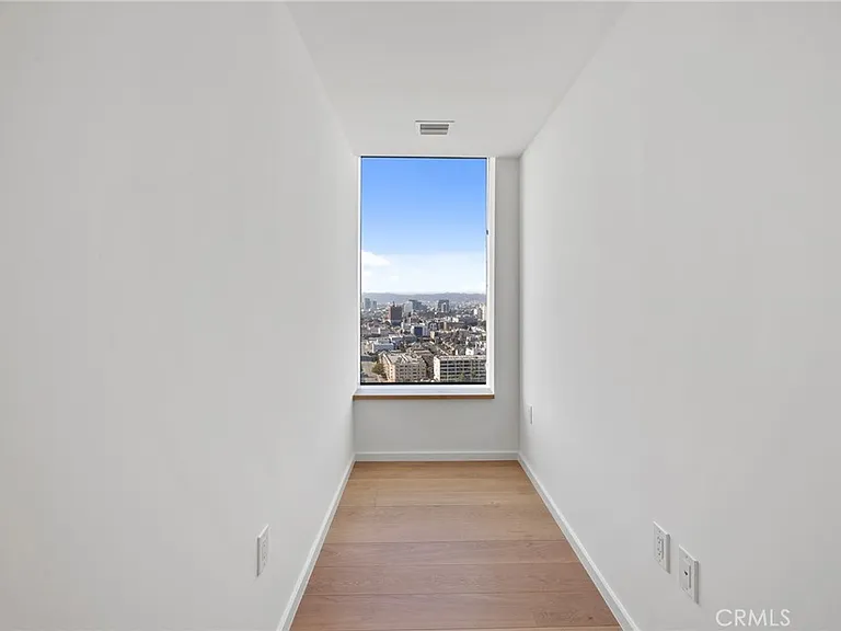 889 Francisco St #2408 — Photo 19