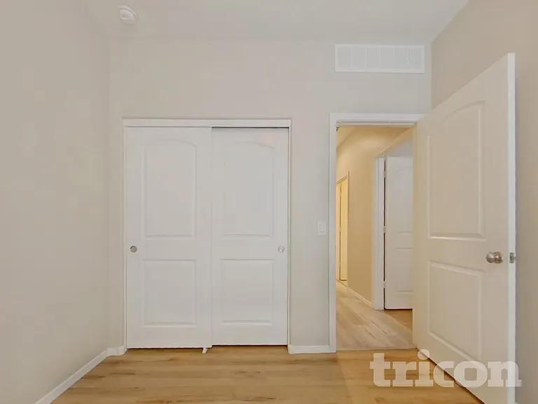 31062 W Mulberry Dr — Photo 11