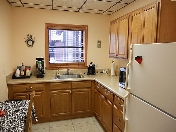 5th image of 700 SE 5th Ter Ste 5
