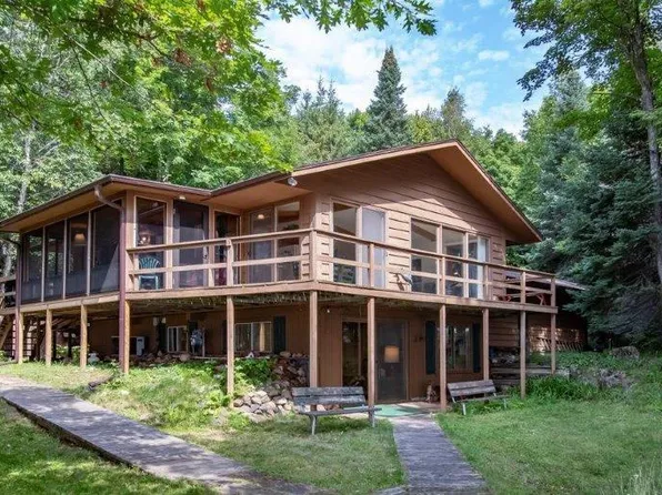 9329 Blue Heron Rd, Presque Isle, WI 54557