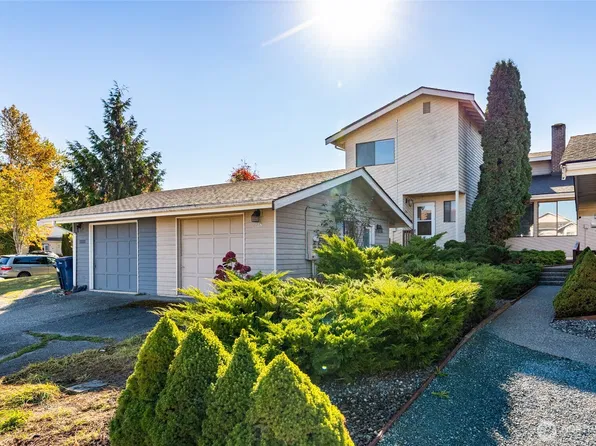 2218 E Fulton Street, Mount Vernon, WA 98273