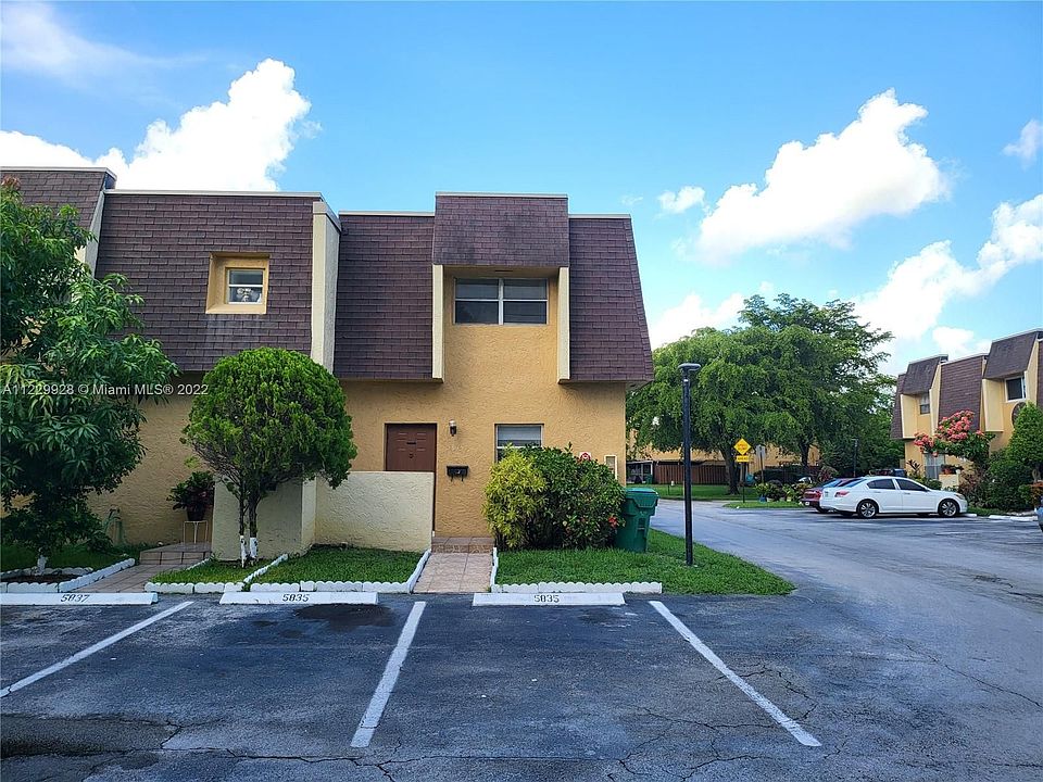 1st image of 5835 Blueberry Ct #74
