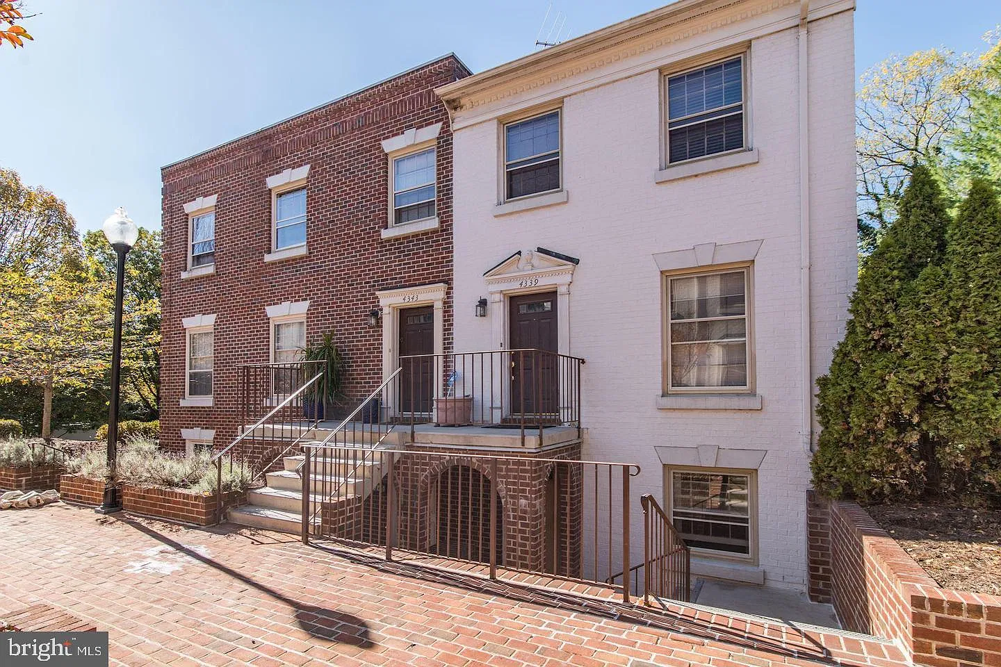 2 bed, 2.5 bath, 1180 sqft, $3,400 — Photo 1