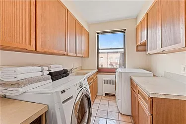 Sold by Exclusive Properties Sotheby's International Realty