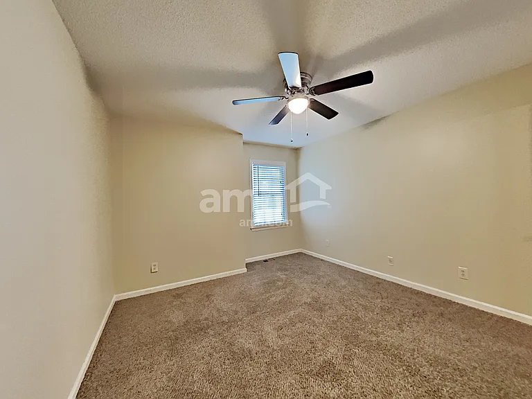 2262 Byron Ct SW — Photo 14