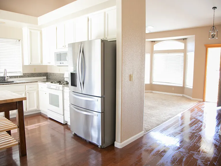 1596 Steinbeck Dr — Photo 8