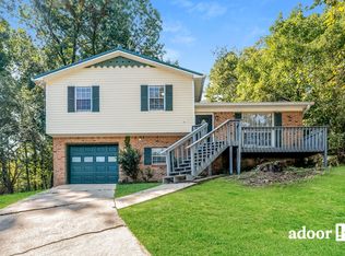 3105 Cobblestone Dr, Birmingham, AL 35215