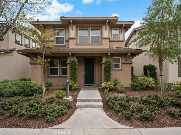 24044 Whitewater Dr, Valencia, CA 91354