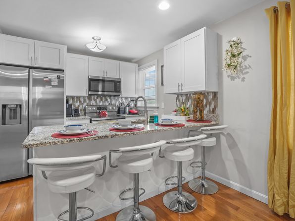 97 De Pasquale Ave Floor 3