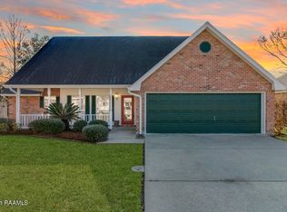 142 Ashland Ct, Lafayette, LA 70508