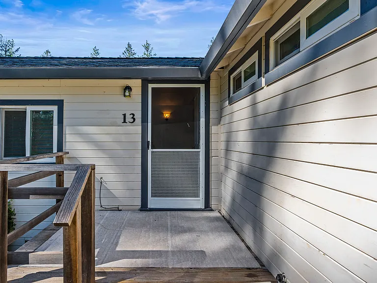 13 Lukens Pl — Photo 25