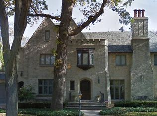 4706 N Wilshire Rd, Whitefish Bay, WI 53211