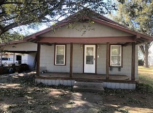 211 N Summit St, Tonkawa, OK 74653