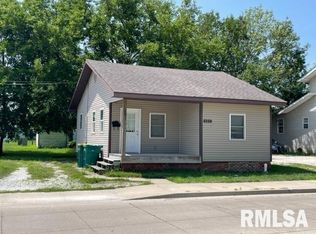123 W Adams St, Macomb, IL 61455