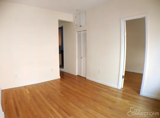 Rented by City Connections Realty | media 12