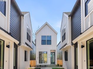 6018 NE Mason St #10, Portland, OR 97218