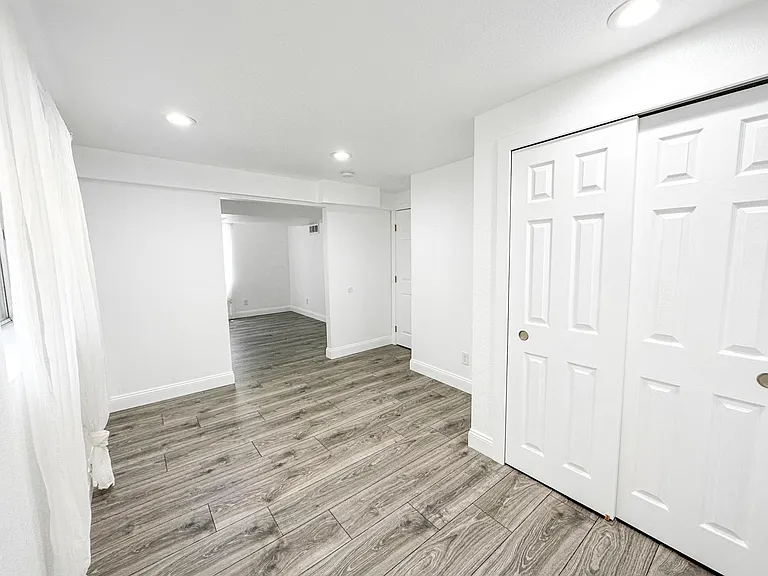 9806 Foxhill Cir — Photo 17