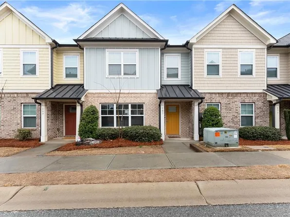 187 Panther Point Ln, Lawrenceville, GA 30046