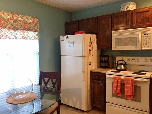 1st image of 3118 Village Gate Cv