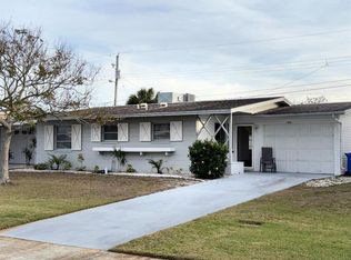 1516 Chevy Chase Dr, Sun City Center, FL 33573