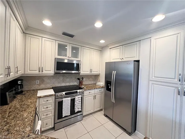 1033 Egrets Walk Cir #6-101 — Photo 5