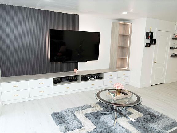 2nd image of 3109 SW 128 Avenue #114