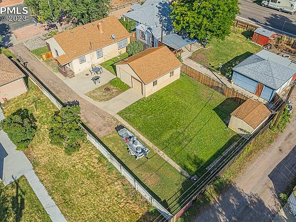 4th image of 2219 N Corona St