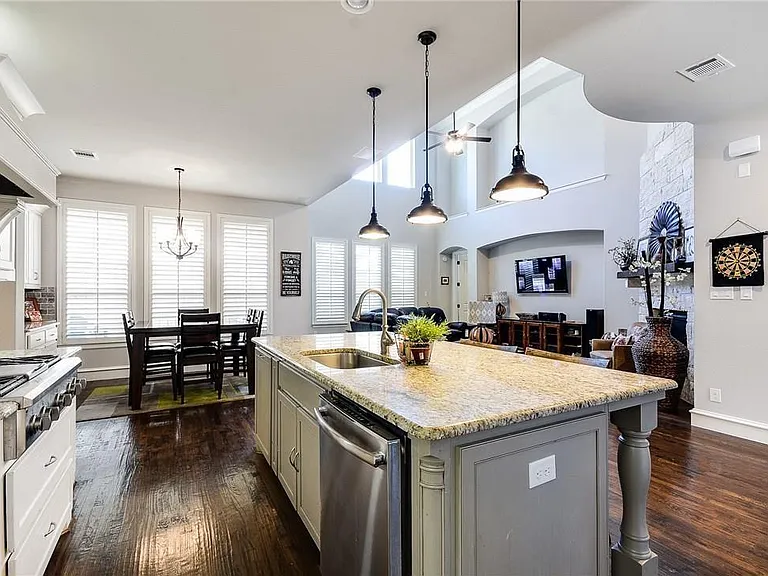 6209 Metz St — Photo 15