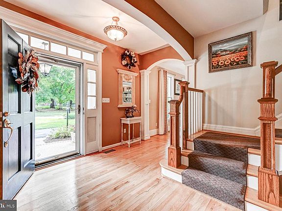 5th image of 4805 Bart Allen Ln