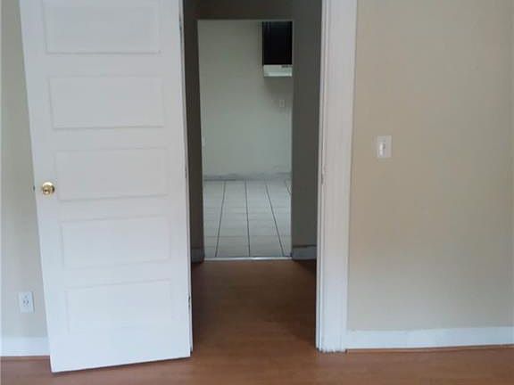 3rd image of 1080 Geraghty Ave