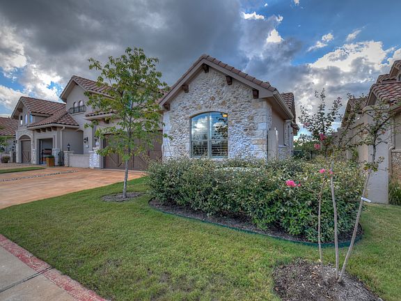 2nd image of 112 Tuscan Dr