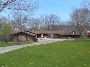 4217 Oakcrest Dr, Lorain, OH 44053