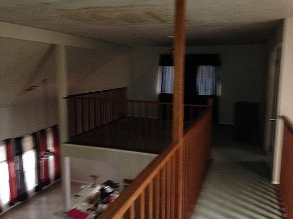 5th image of 2715 Evening Shade Ct