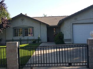 2403 E Vine Ct, Visalia, CA 93292