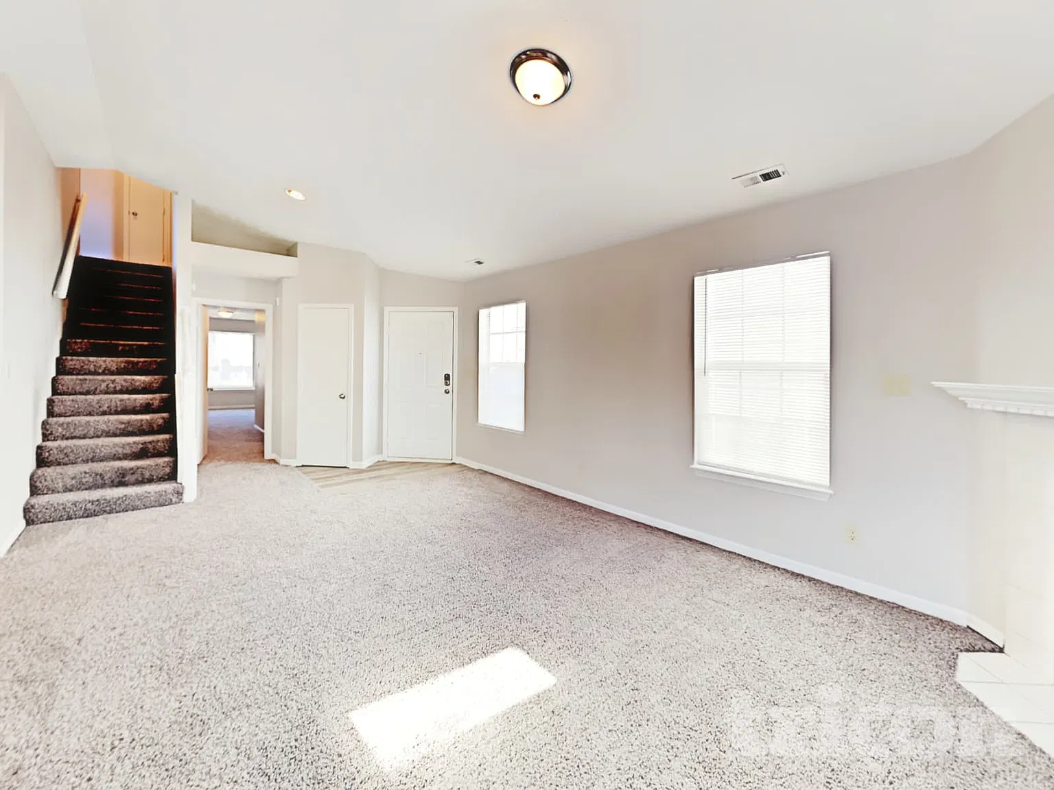 5661 Buttercup Way Indianapolis IN — Photo 4