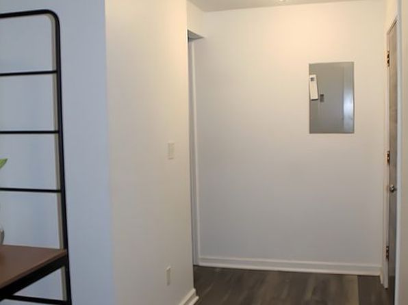 300 Success Ave Building 90-13