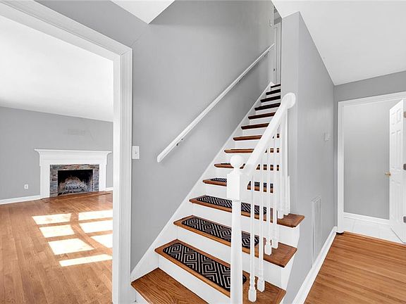 4th image of 83 Jefferys Drive
