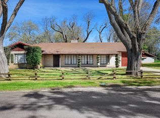 6454 Leedom Rd, Hughson, CA 95326