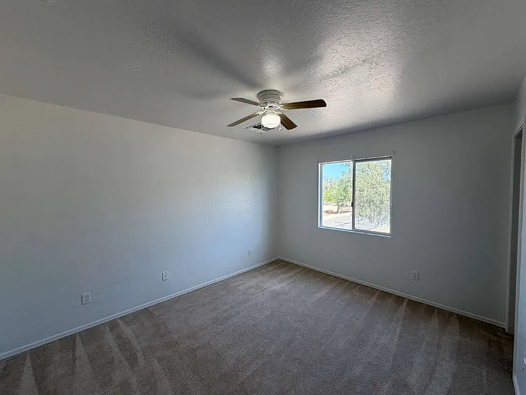 3907 E Pinto Valley Rd — Photo 9