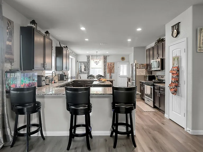 3555 Cannon Dr — Photo 10