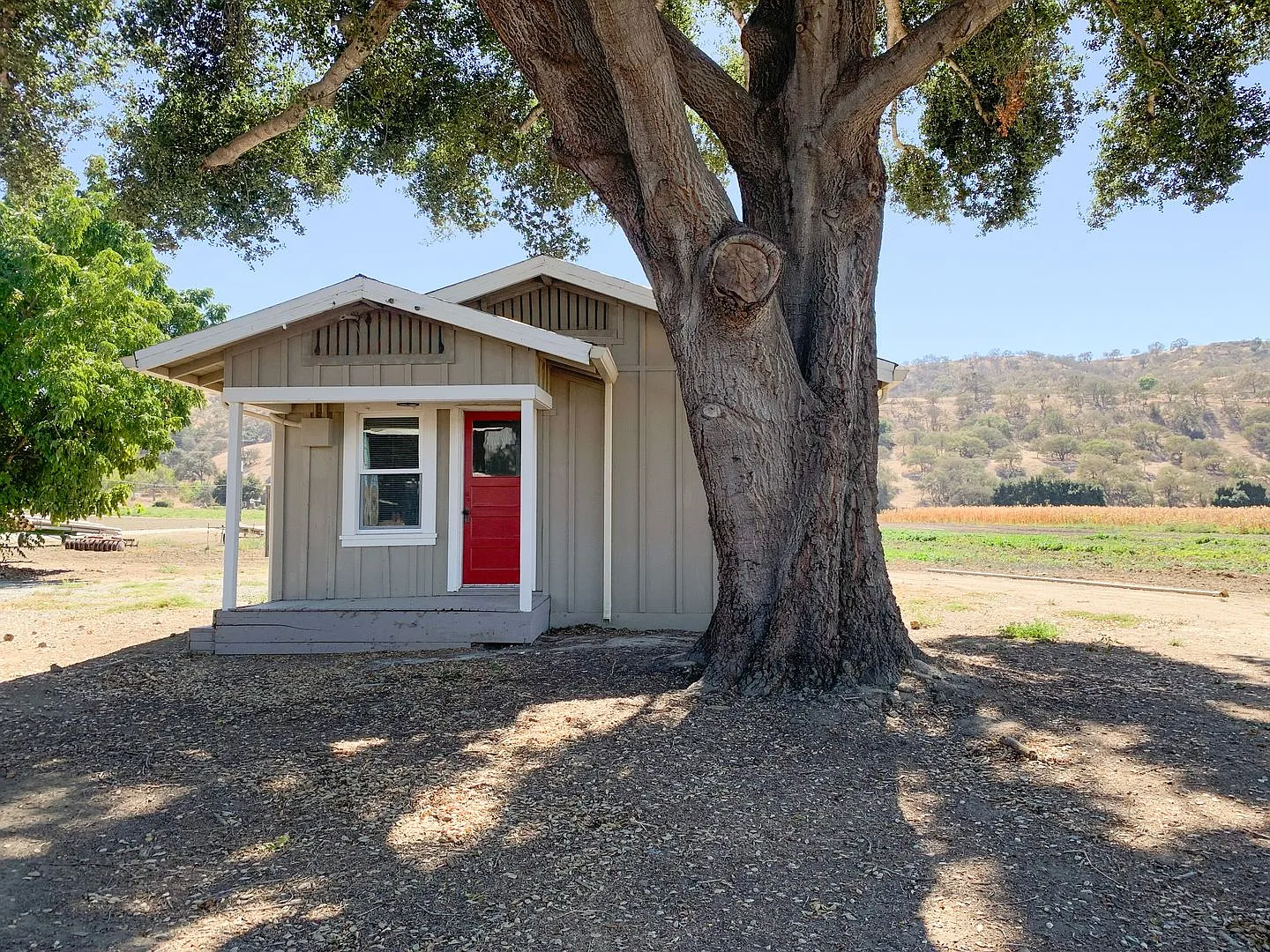 1 Bed/1Bath Home in the Country — Photo 2