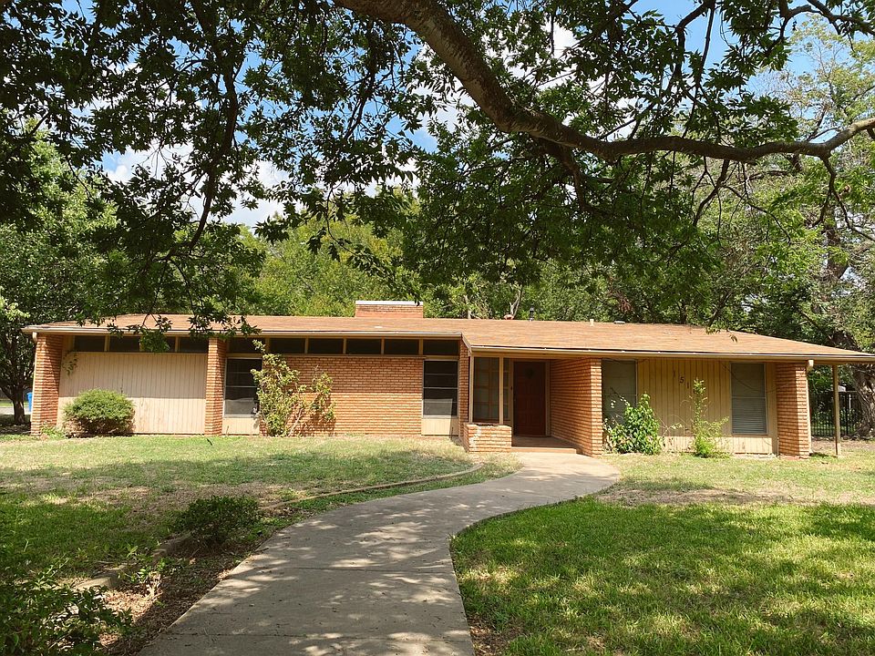 1st image of 1516 W Lake Dr
