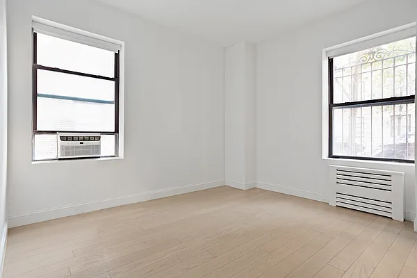 Rented by Corcoran | media 8