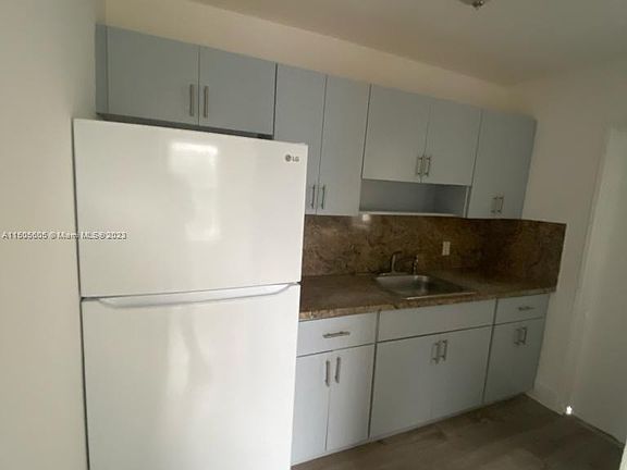 4th image of 2330 NW 154th St
