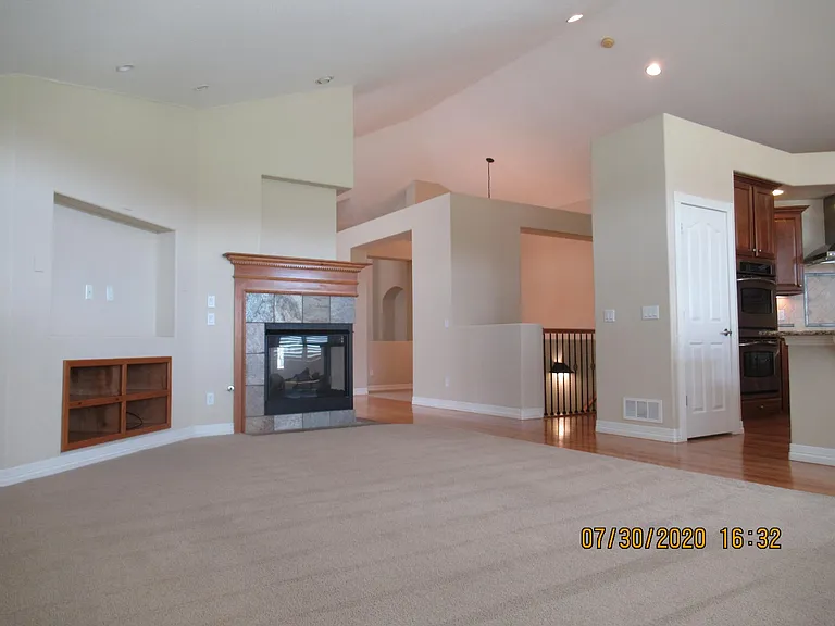 26834 E Mineral Dr — Photo 38